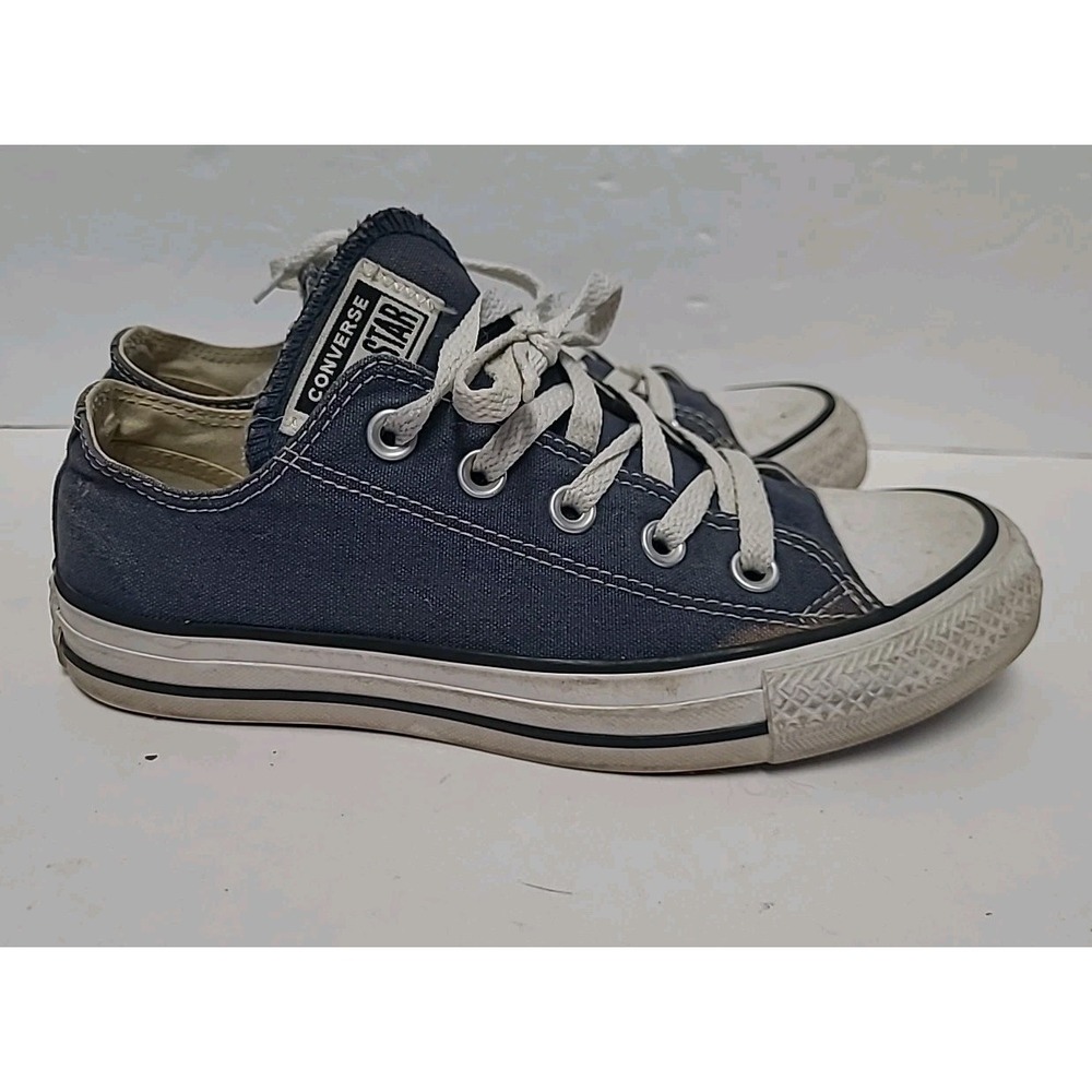 Converse Low TOP Navy‎ Sneakers, Size Women 6 Men's 4